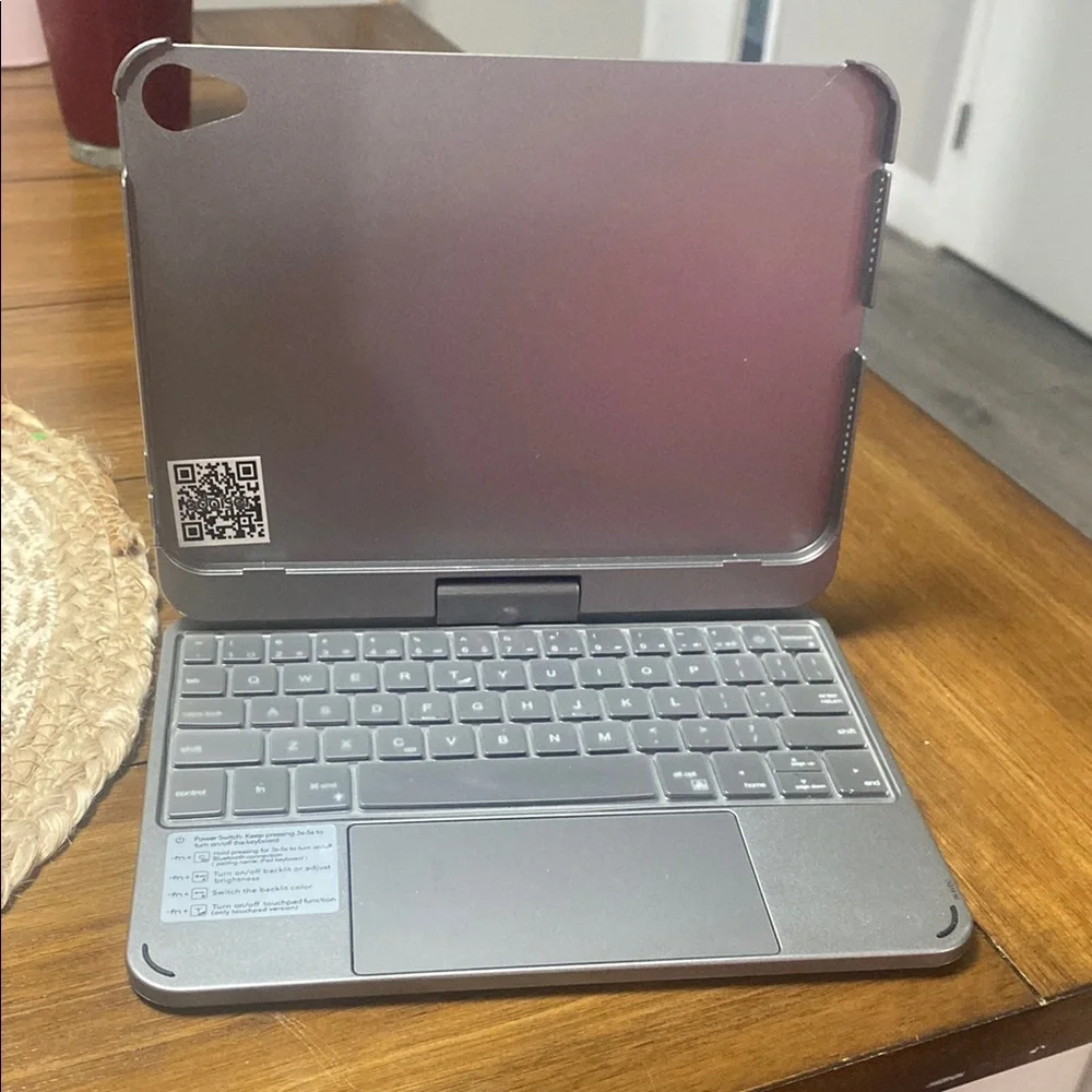Sleek Gray Tablet Case